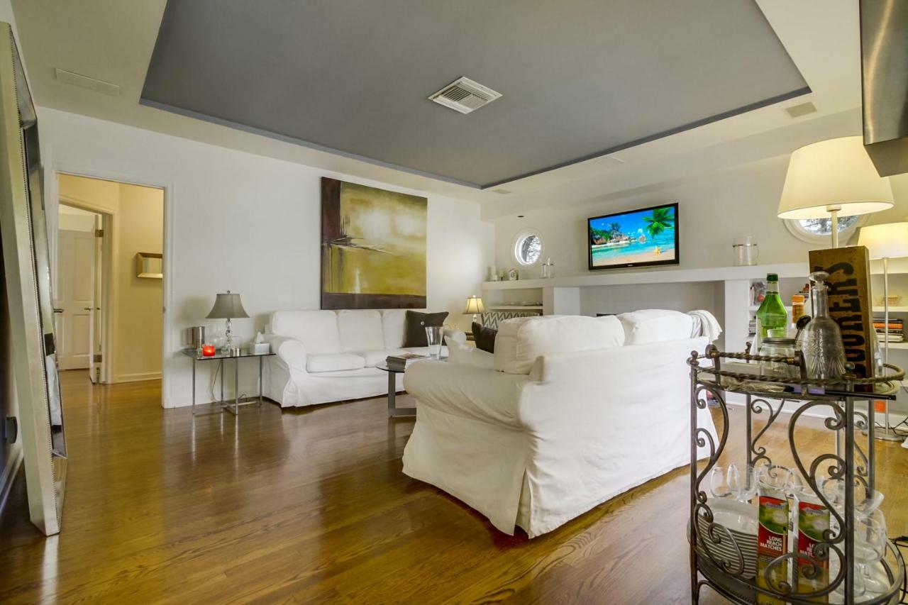 Вилла A Touch Of Cape Cod In West Hollywood Лос-Анджелес Экстерьер фото